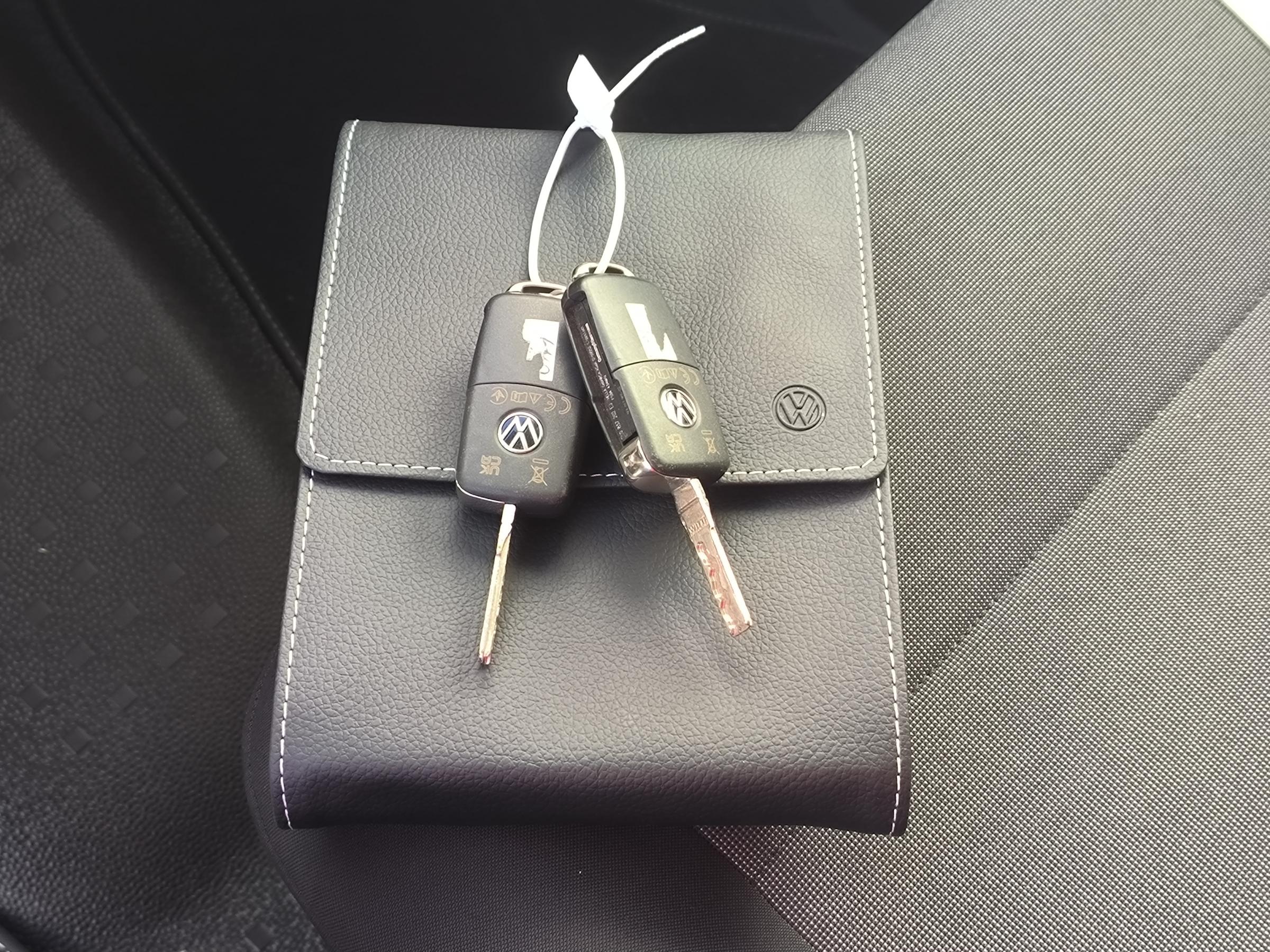 Volkswagen Transporter, 2019 - pohled č. 21