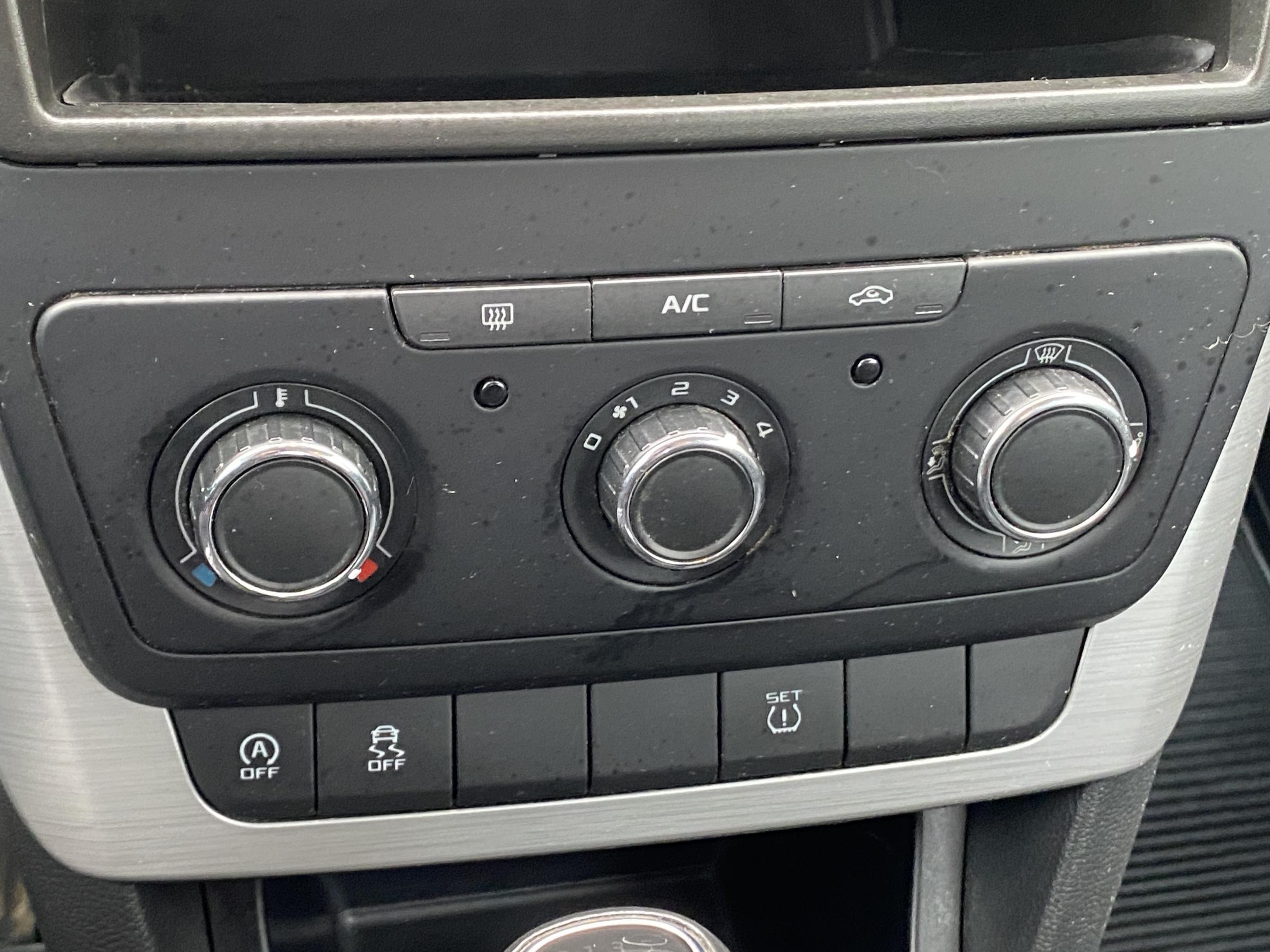 Škoda Yeti, 2015 - pohled č. 13