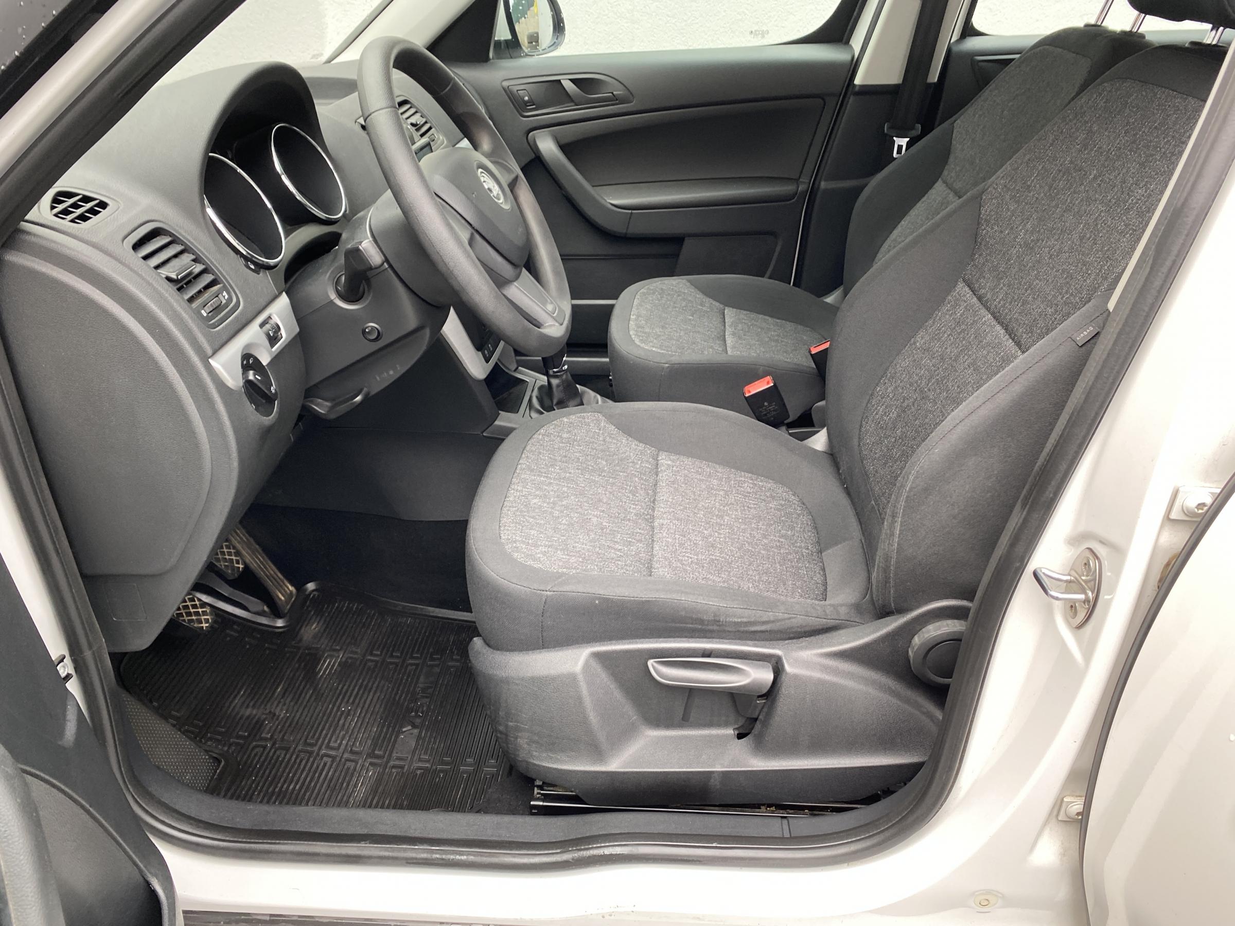 Škoda Yeti, 2015 - pohled č. 9