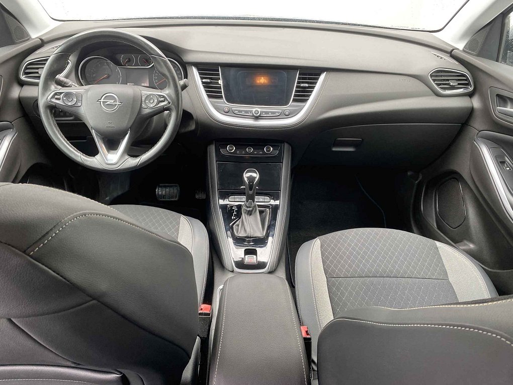 Opel Grandland X 1.2 T Innovation