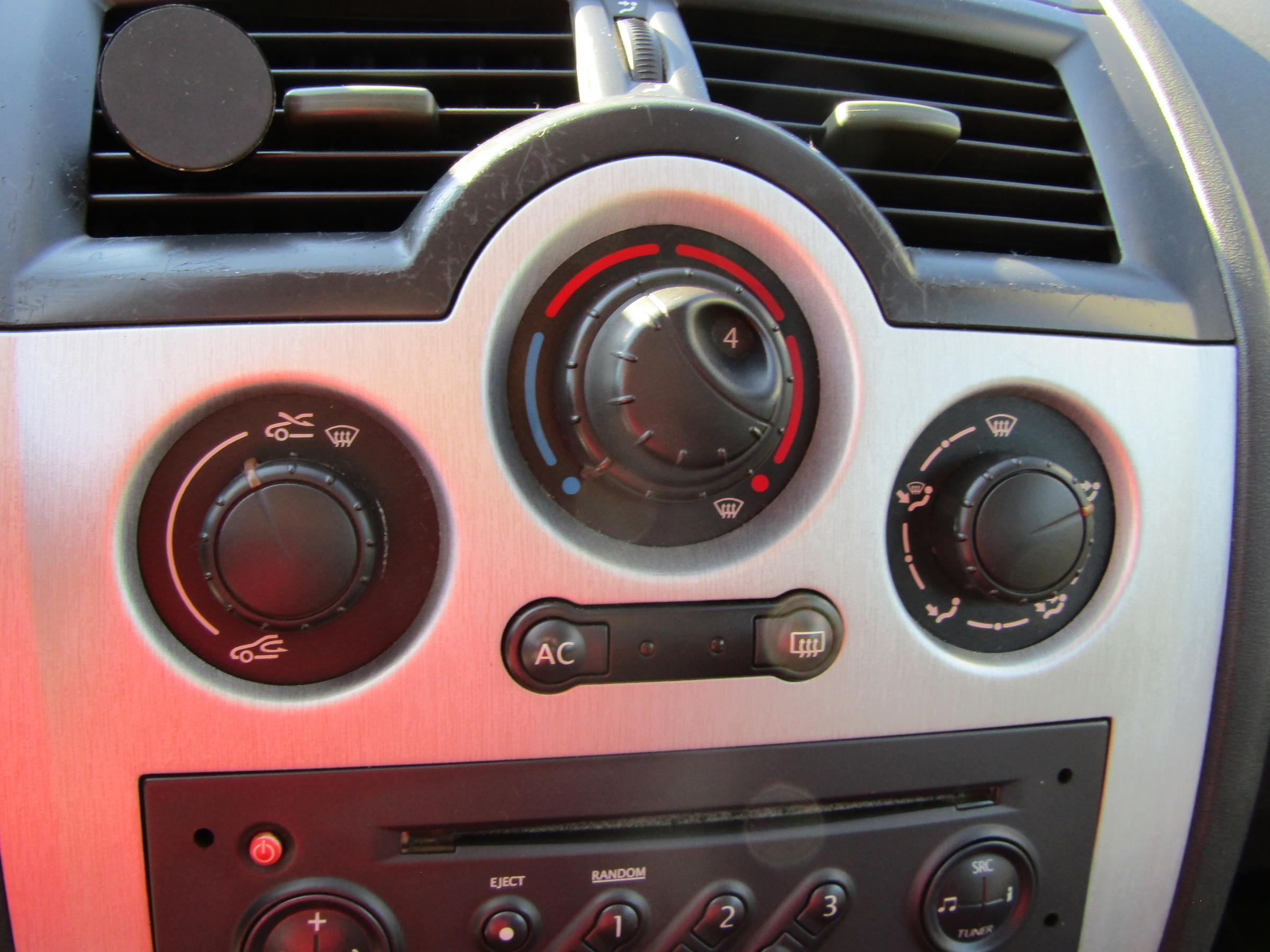 Renault Mégane, 2004 - pohled č. 11