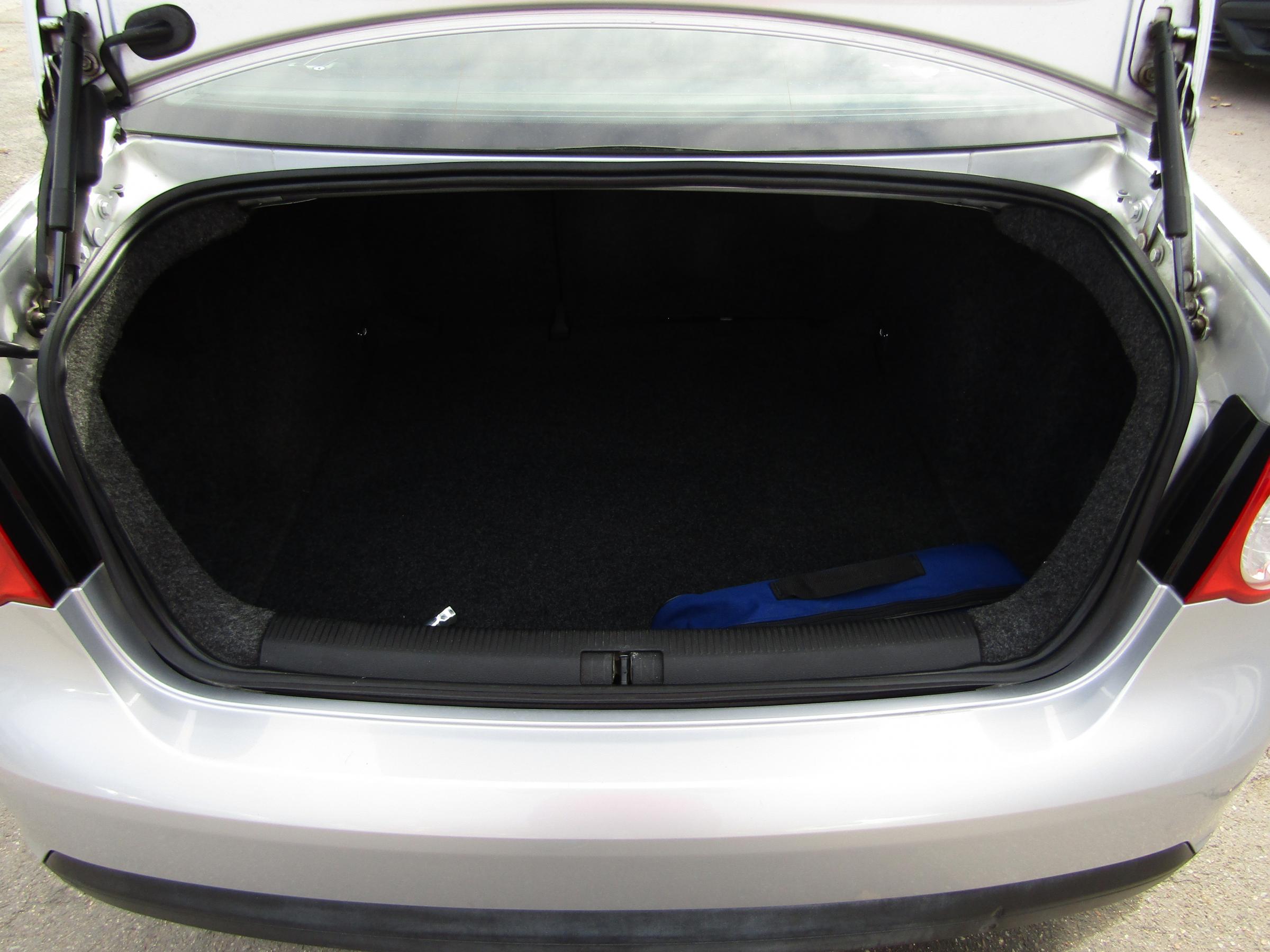 Volkswagen Jetta, 2005 - pohled č. 7