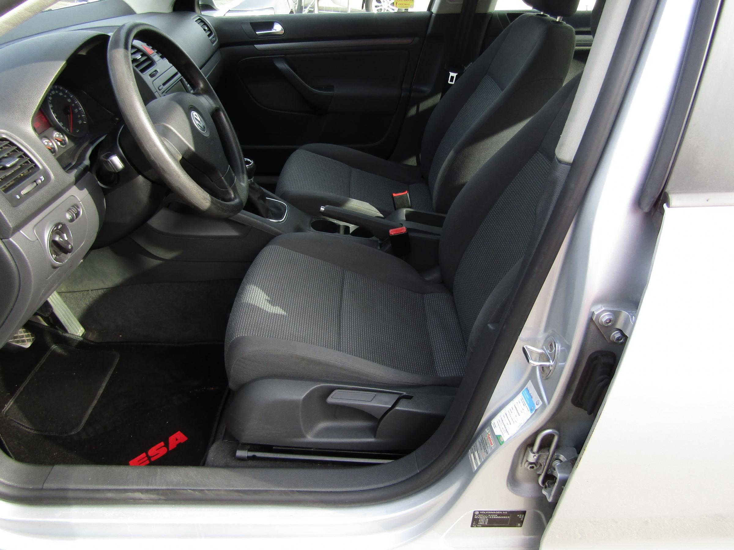 Volkswagen Jetta, 2005 - pohled č. 9