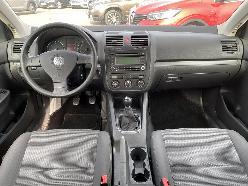 Volkswagen Jetta 1.9TDi 