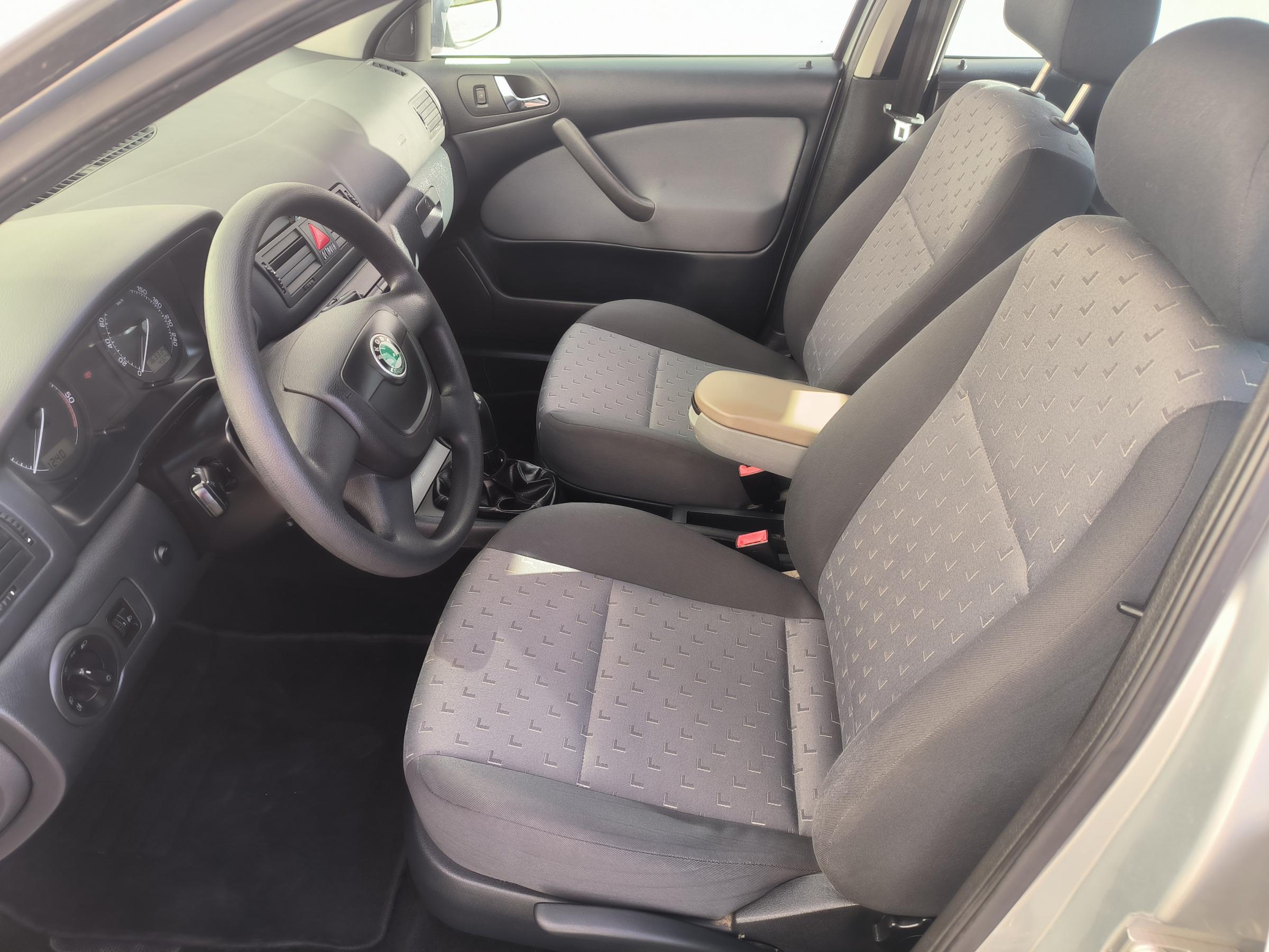 Škoda Octavia, 2010 - pohled č. 9