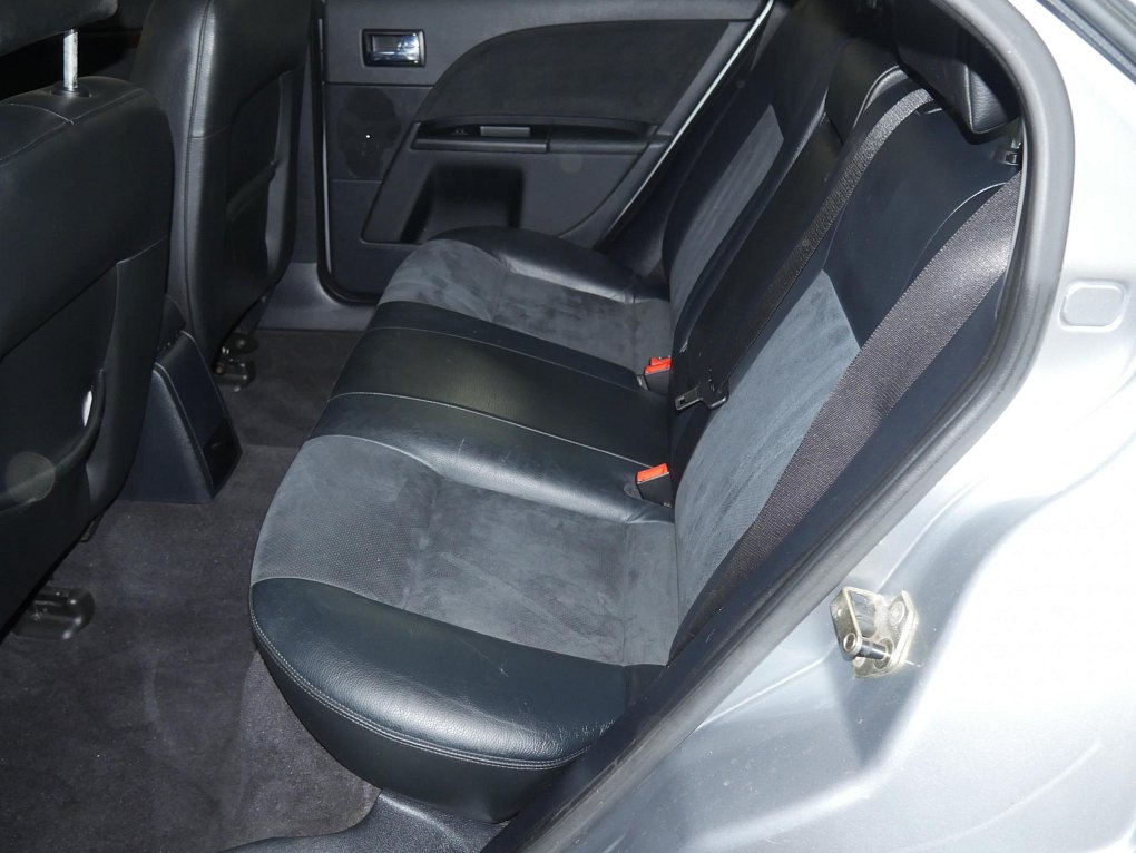 Ford Mondeo 2.0i 