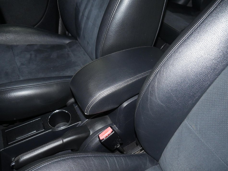 Ford Mondeo 2.0i 