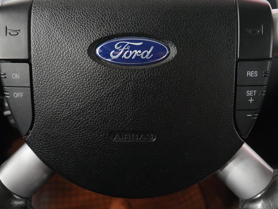 Ford Mondeo 2.0i 