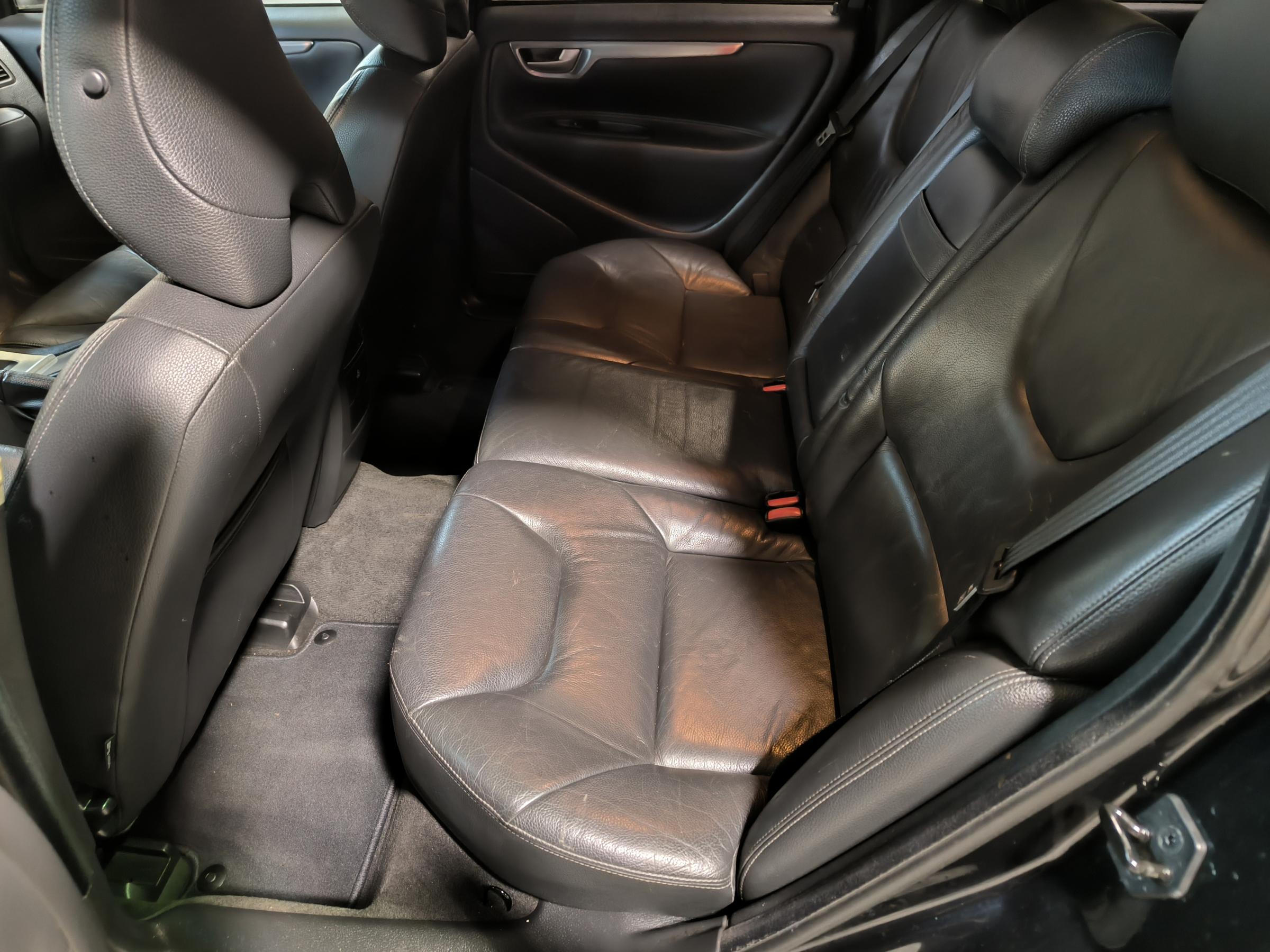 Volvo V70, 2006 - pohled č. 10