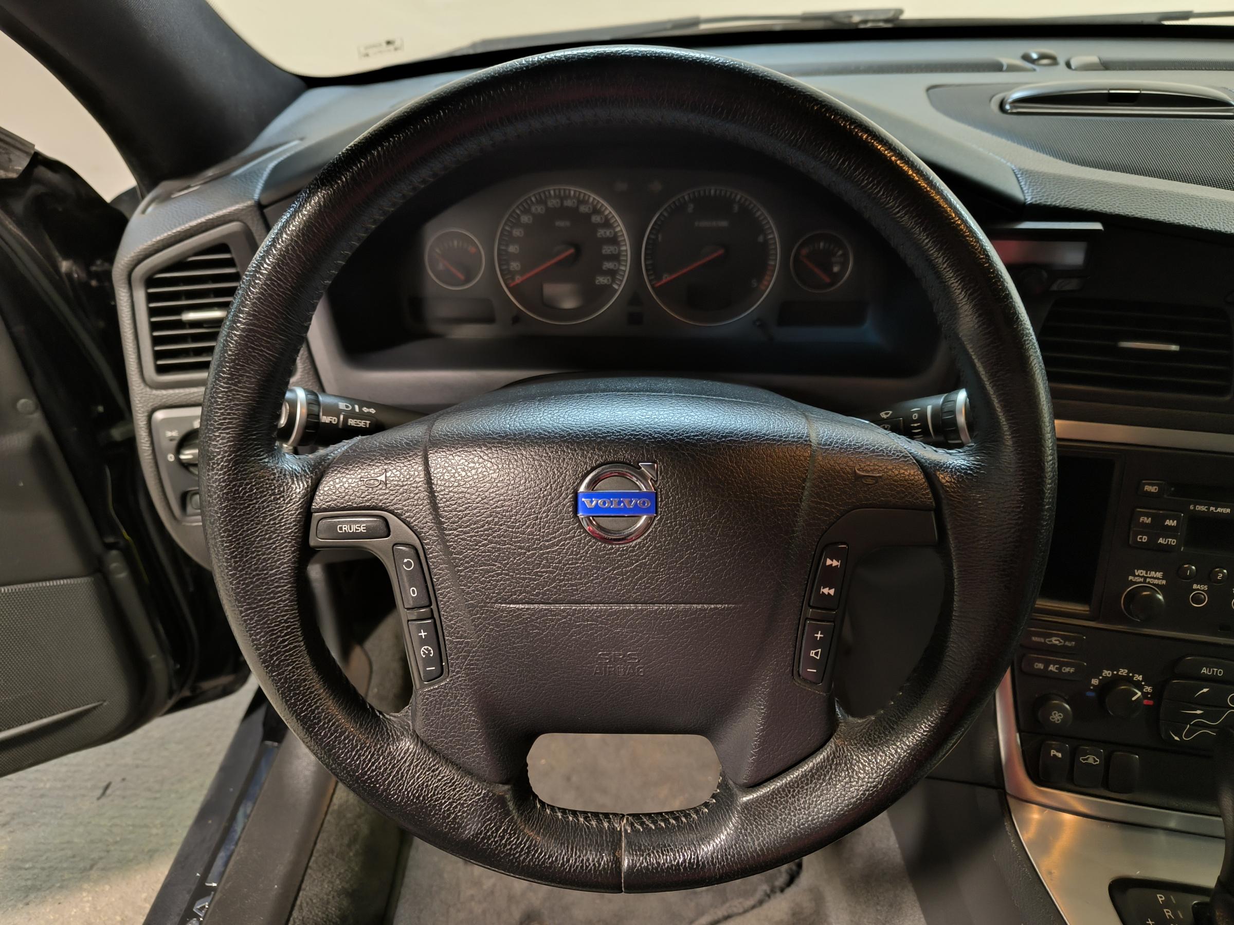 Volvo V70, 2006 - pohled č. 13