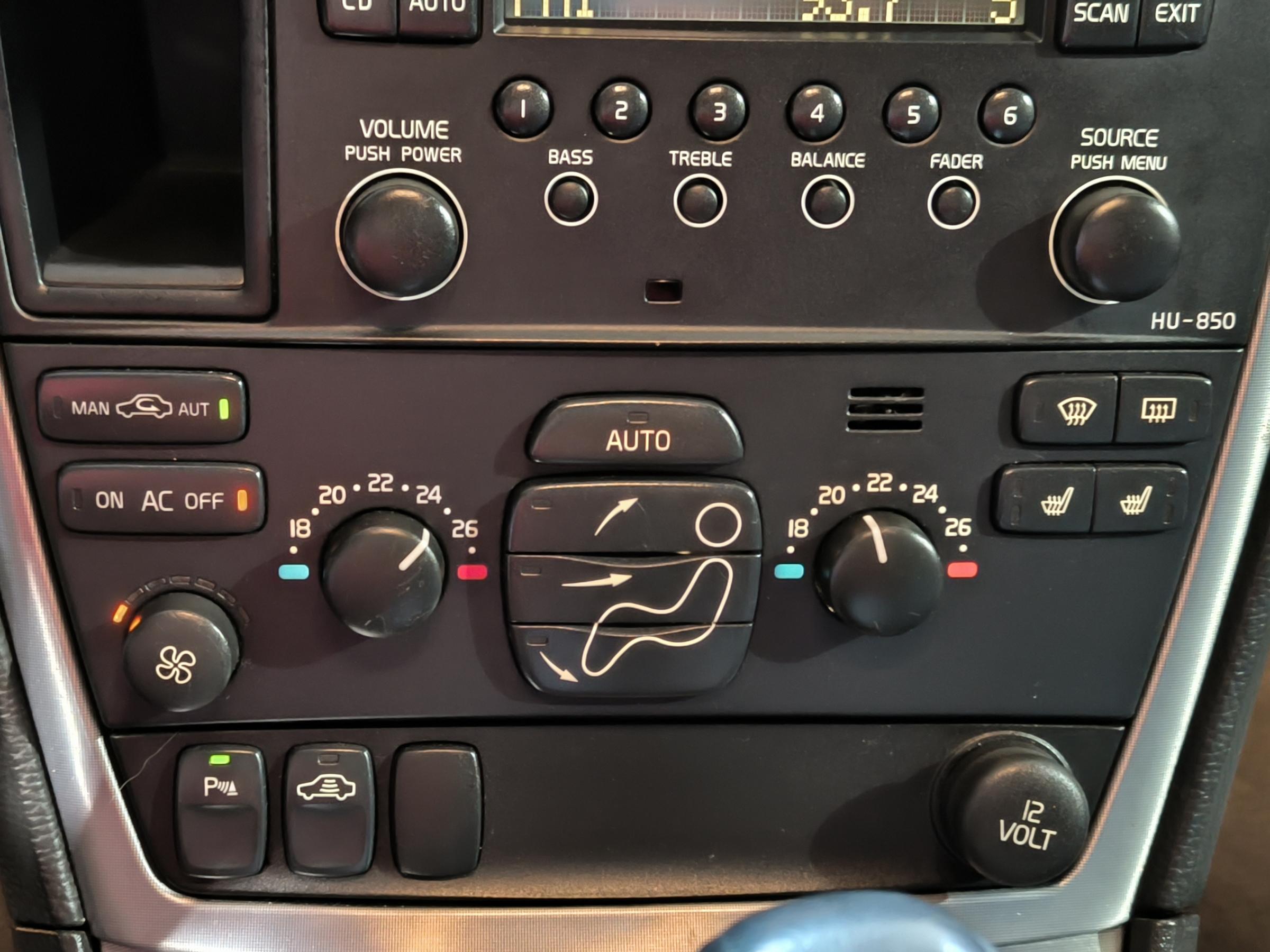 Volvo V70, 2006 - pohled č. 15