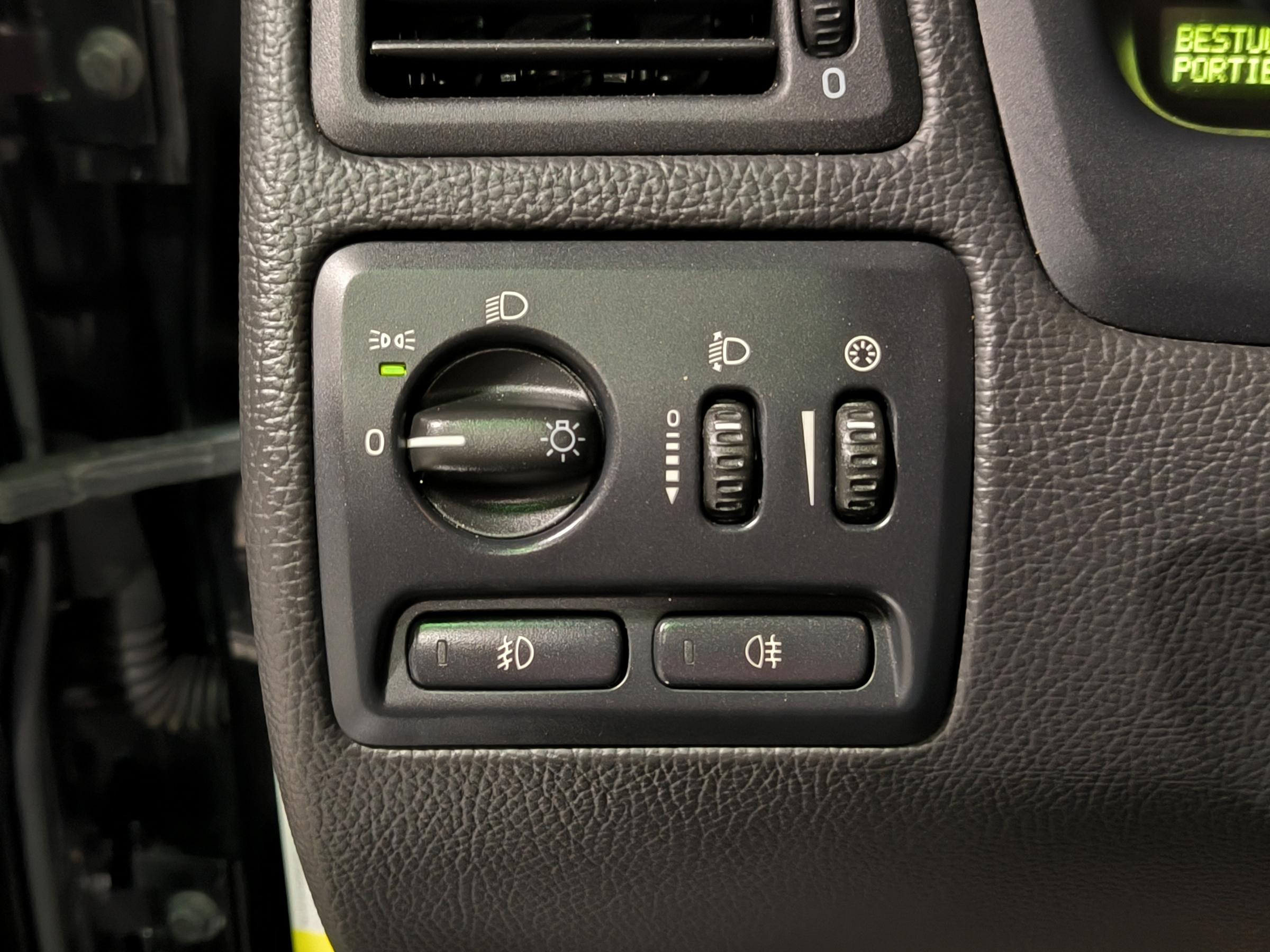 Volvo V70, 2006 - pohled č. 16