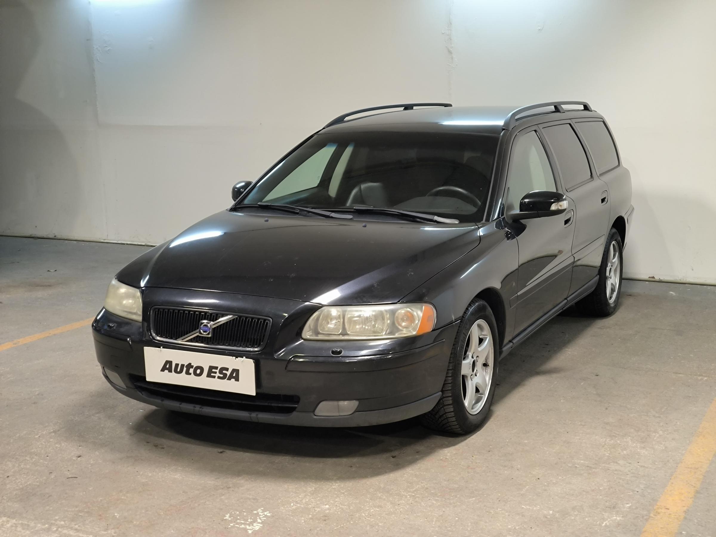 Volvo V70, 2006 - pohled č. 3