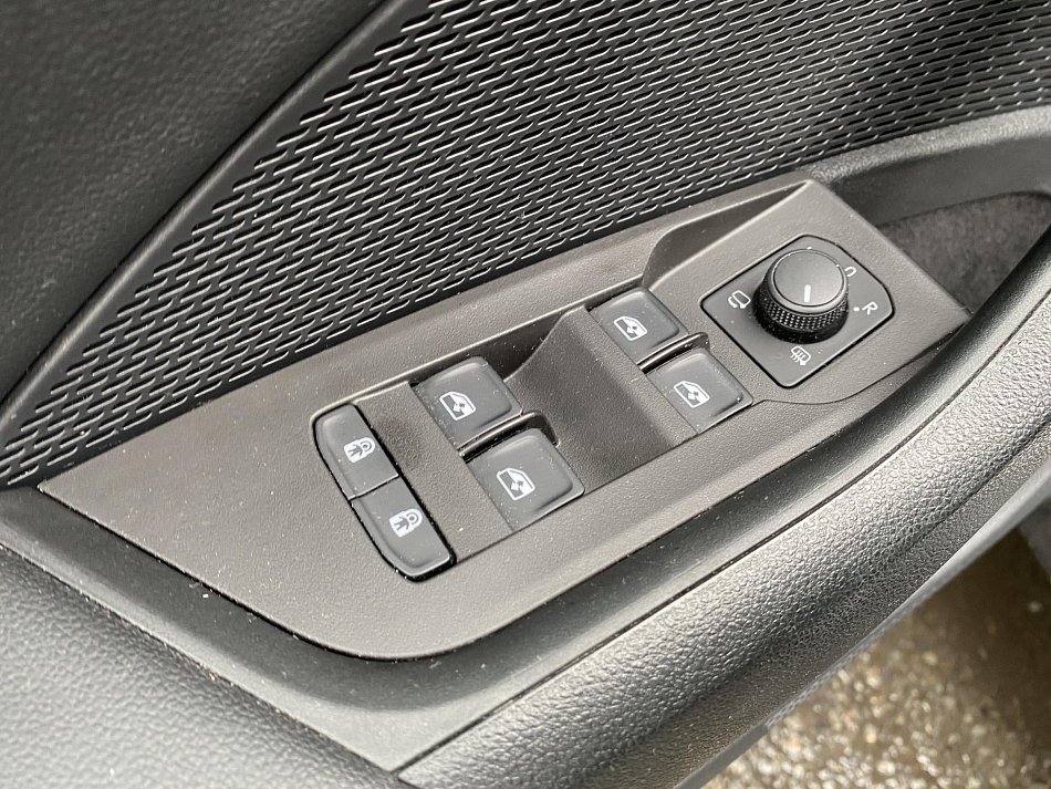 Škoda Octavia IV 2.0 TSi Style 4X4