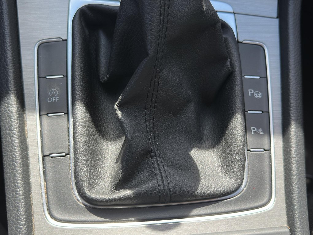 Volkswagen Golf 1.6TDI 