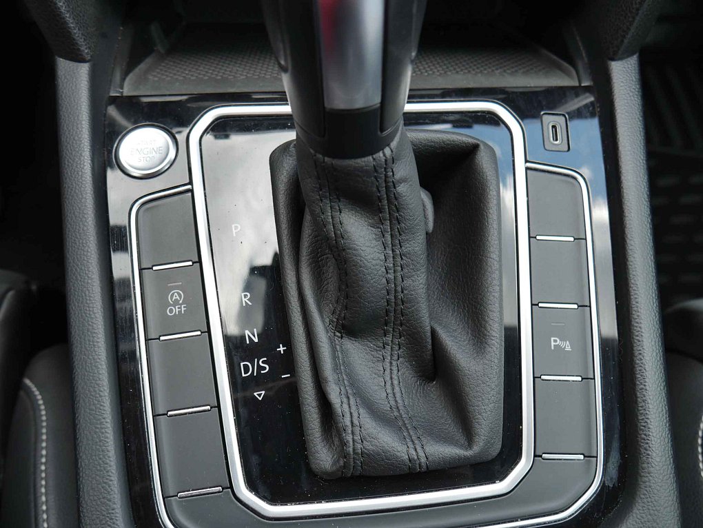Volkswagen Passat 2.0TDi Elegance