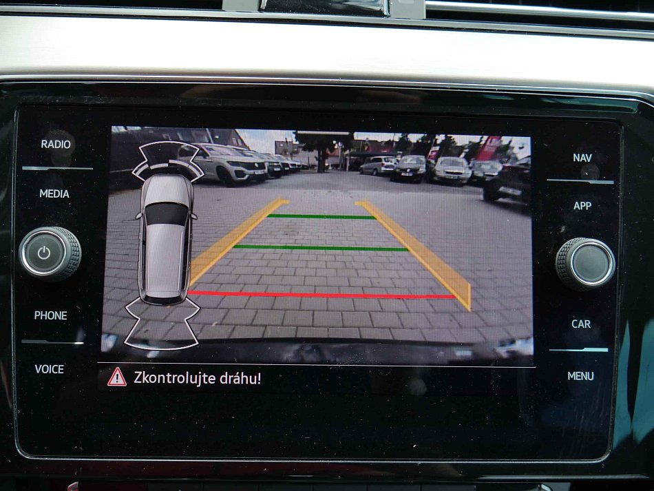 Volkswagen Passat 2.0TDi Elegance