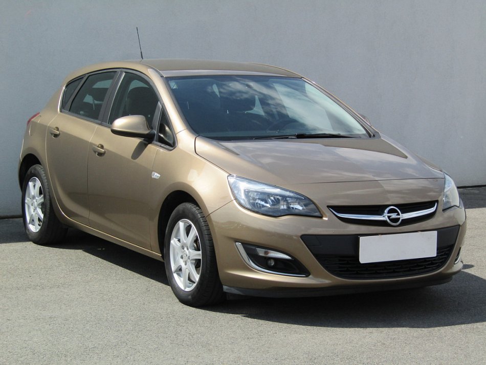 Opel Astra 1.6i 