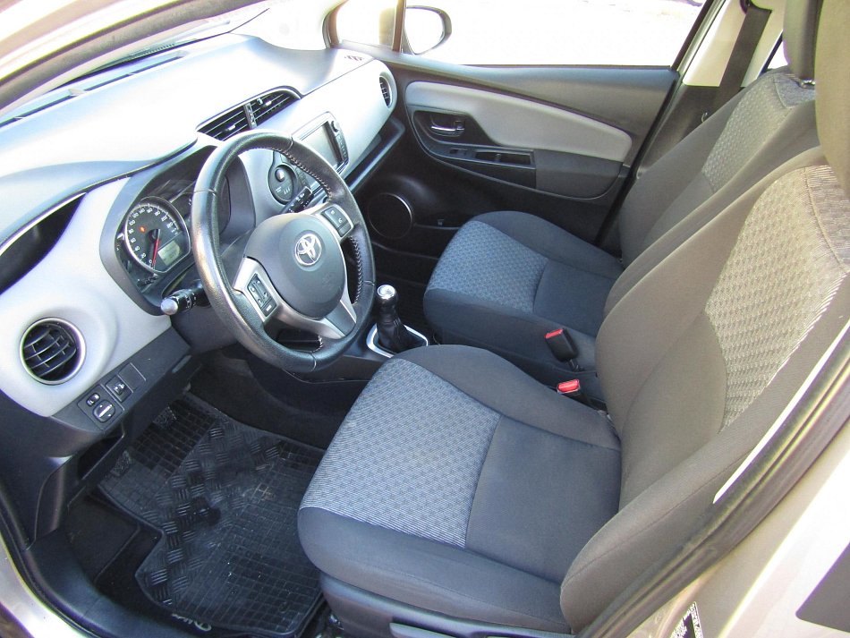 Toyota Yaris 1.0VVTI 