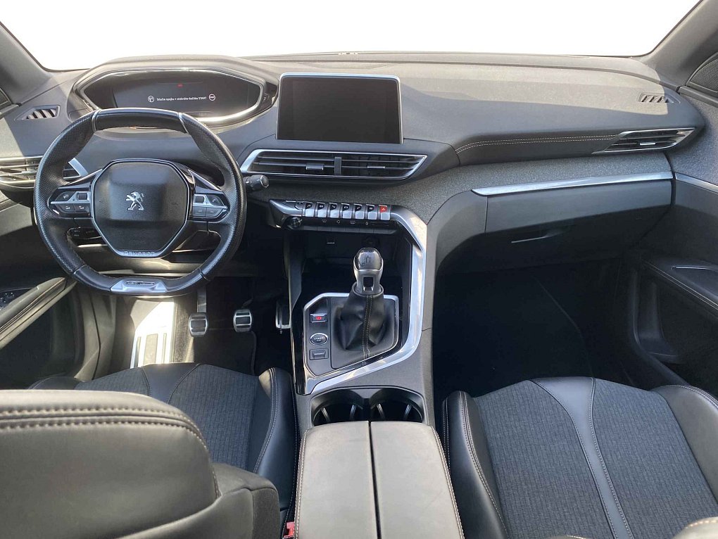 Peugeot 3008 1.2 PT GT Line