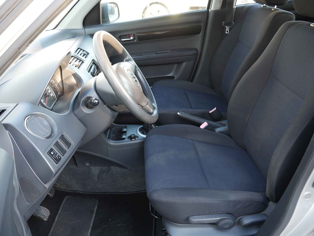 Suzuki Swift 1.3VVT  4x4