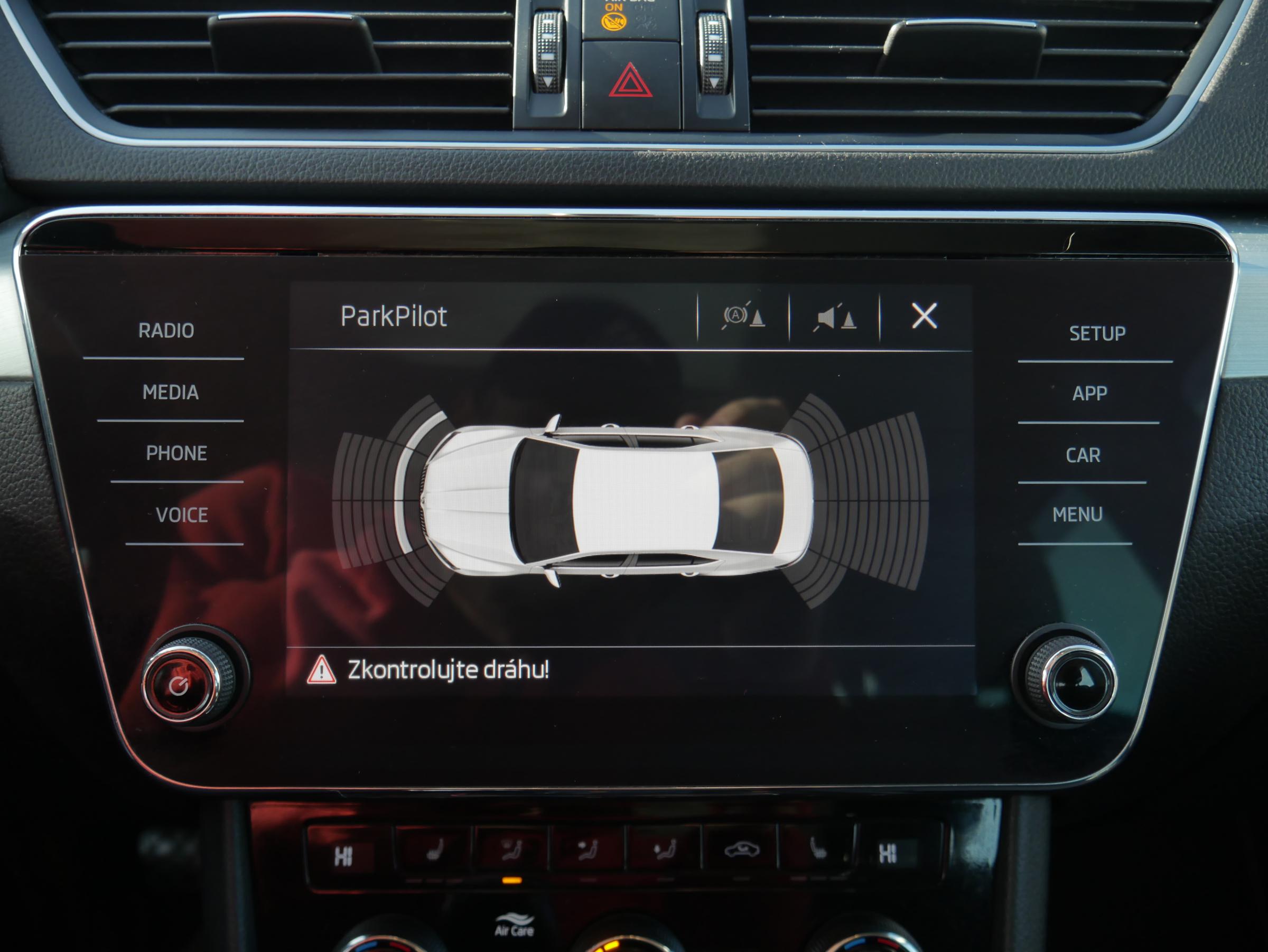 Škoda Superb III, 2018 - pohled č. 17