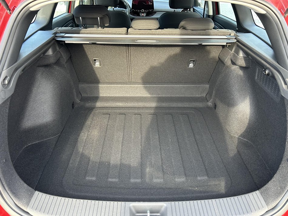 Hyundai I30 1.5 DPi Smart SW