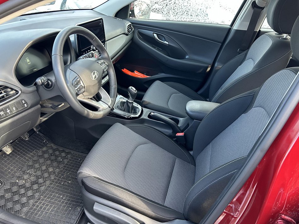 Hyundai I30 1.5 DPi Smart SW