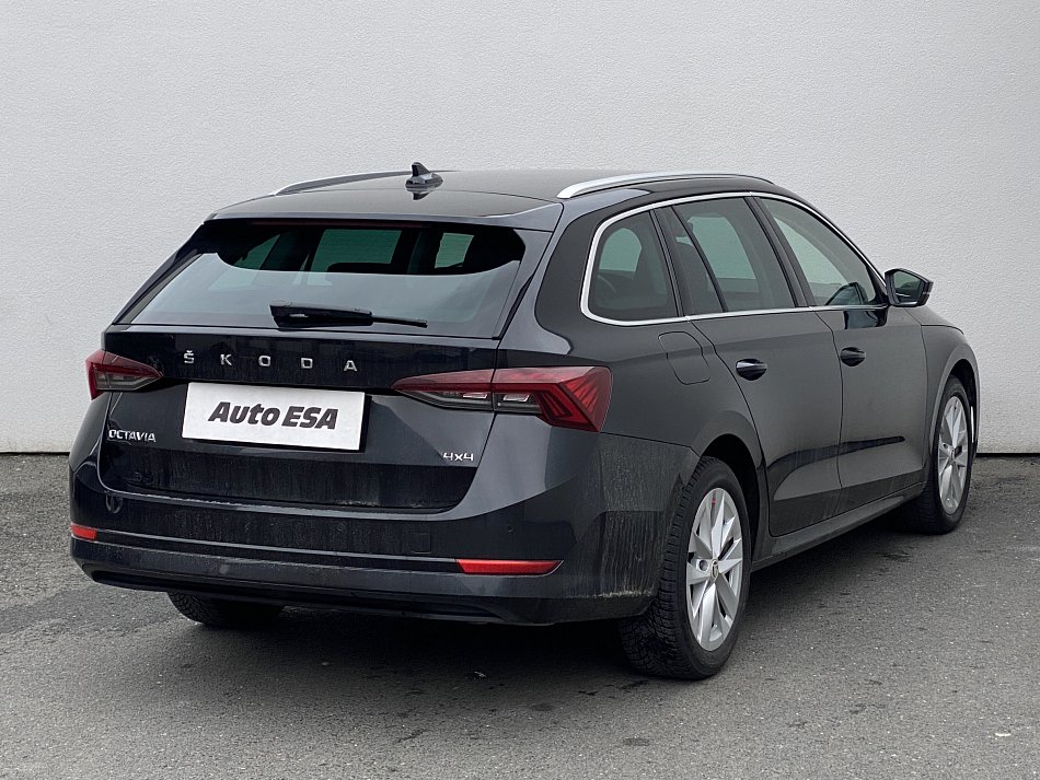 Škoda Octavia IV 2.0 TSi Style 4X4