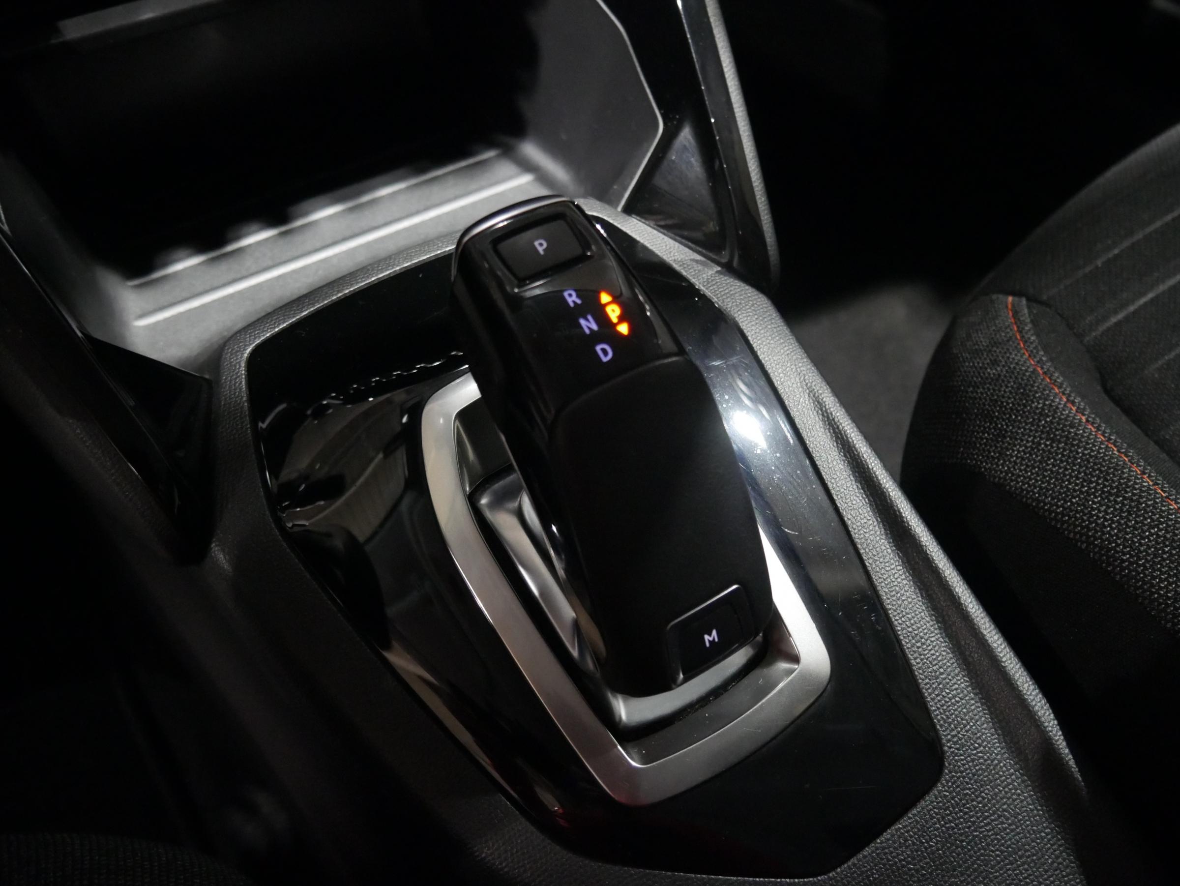 Peugeot 208, 2020 - pohled č. 18