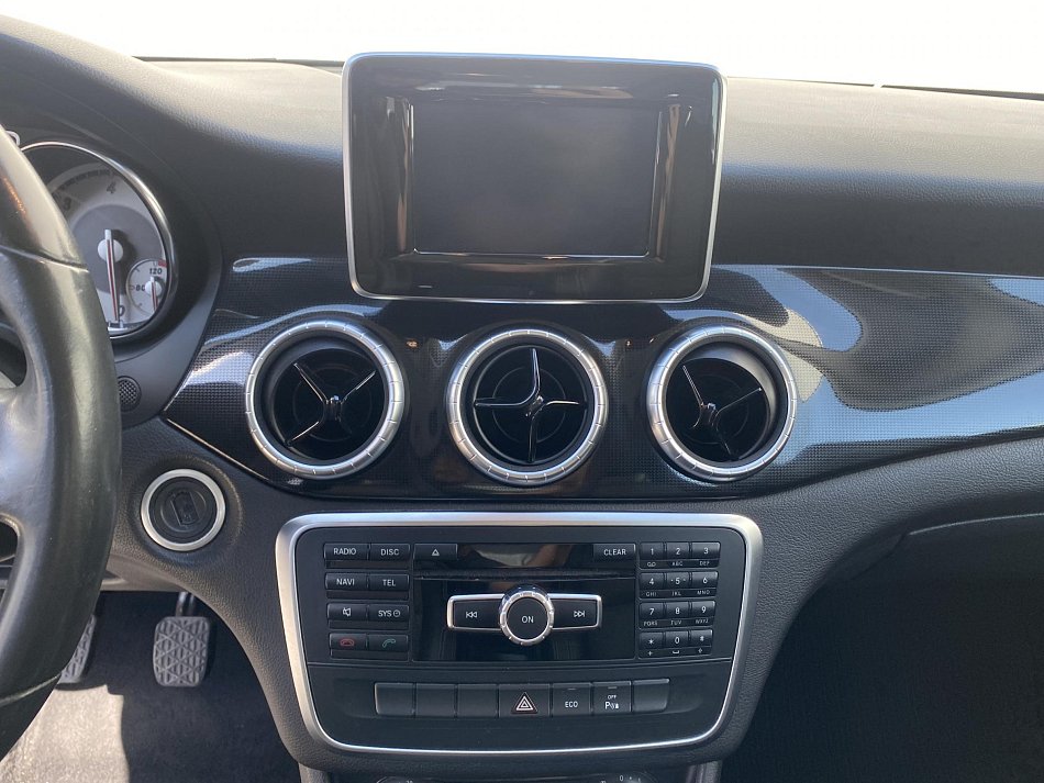 Mercedes-Benz CLA 1.8 CDi  CLA 200