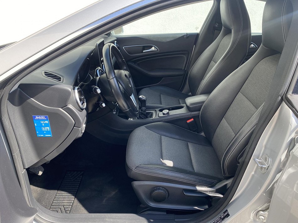 Mercedes-Benz CLA 1.8 CDi  CLA 200