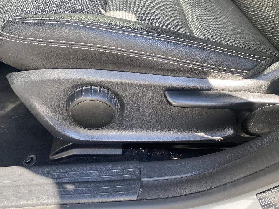 Mercedes-Benz CLA 1.8 CDi  CLA 200