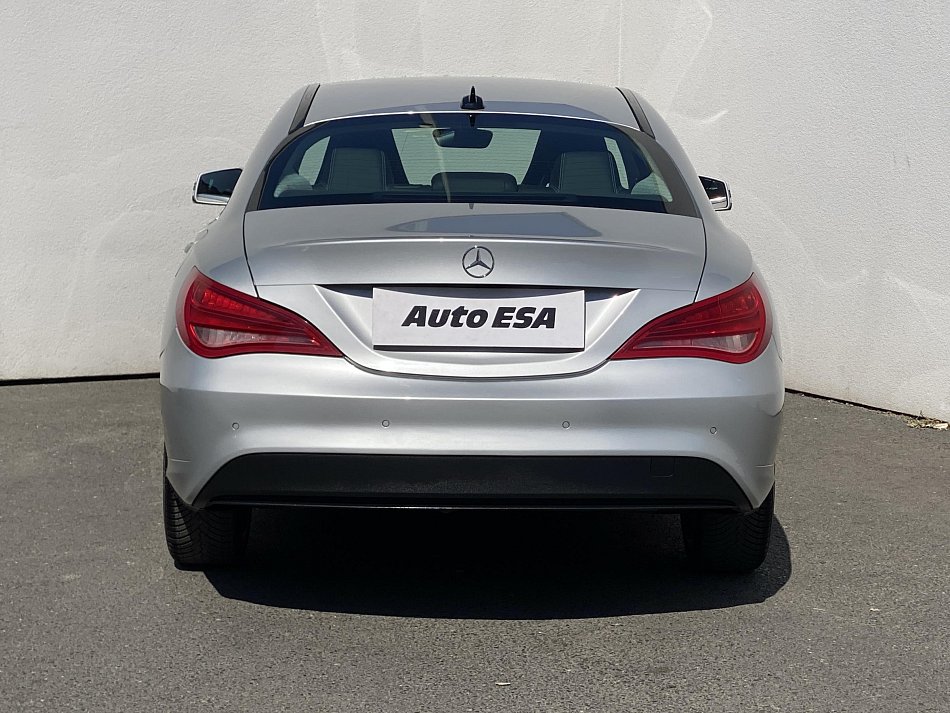 Mercedes-Benz CLA 1.8 CDi  CLA 200