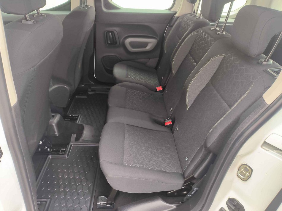 Peugeot Rifter 1.2T Active