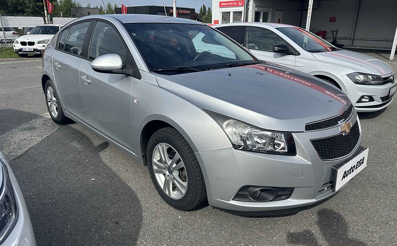Chevrolet Cruze 1.6i 