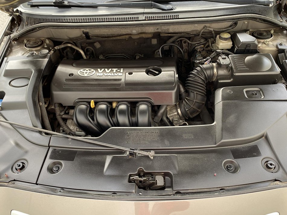 Toyota Avensis 1.8 VVTi 