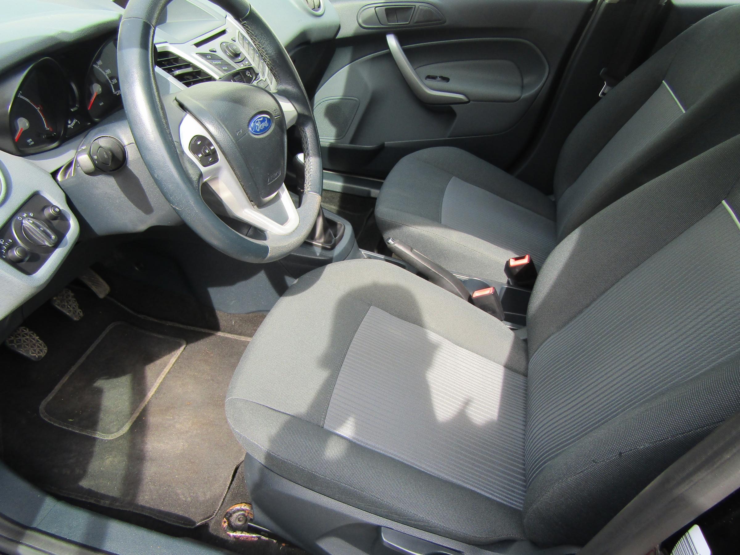 Ford Fiesta, 2010 - pohled č. 13