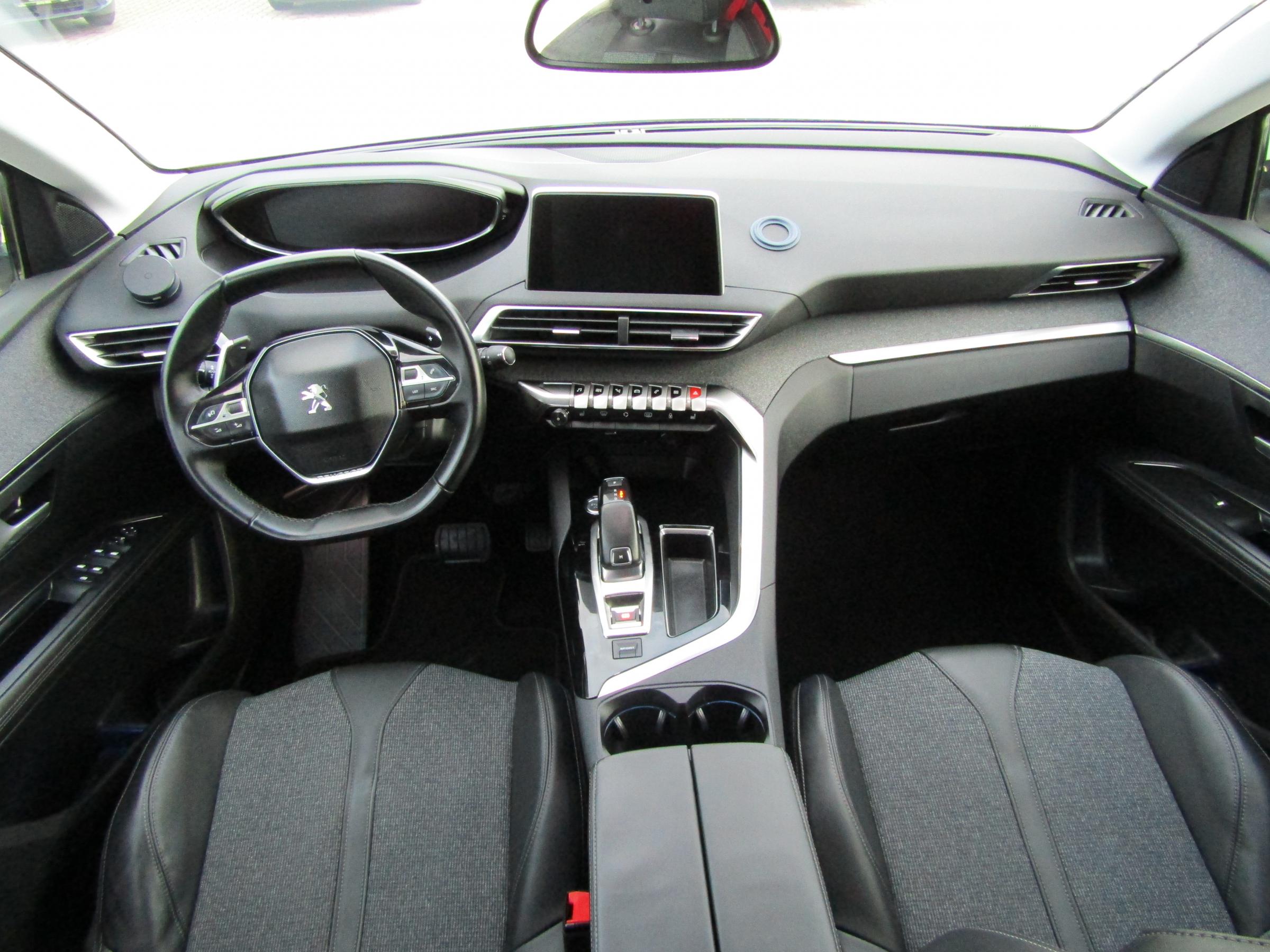 Peugeot 5008, 2017 - pohled č. 8