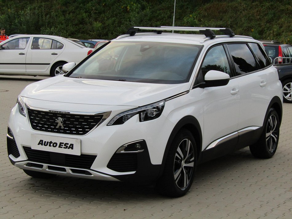 Peugeot 5008 1.2 THP 