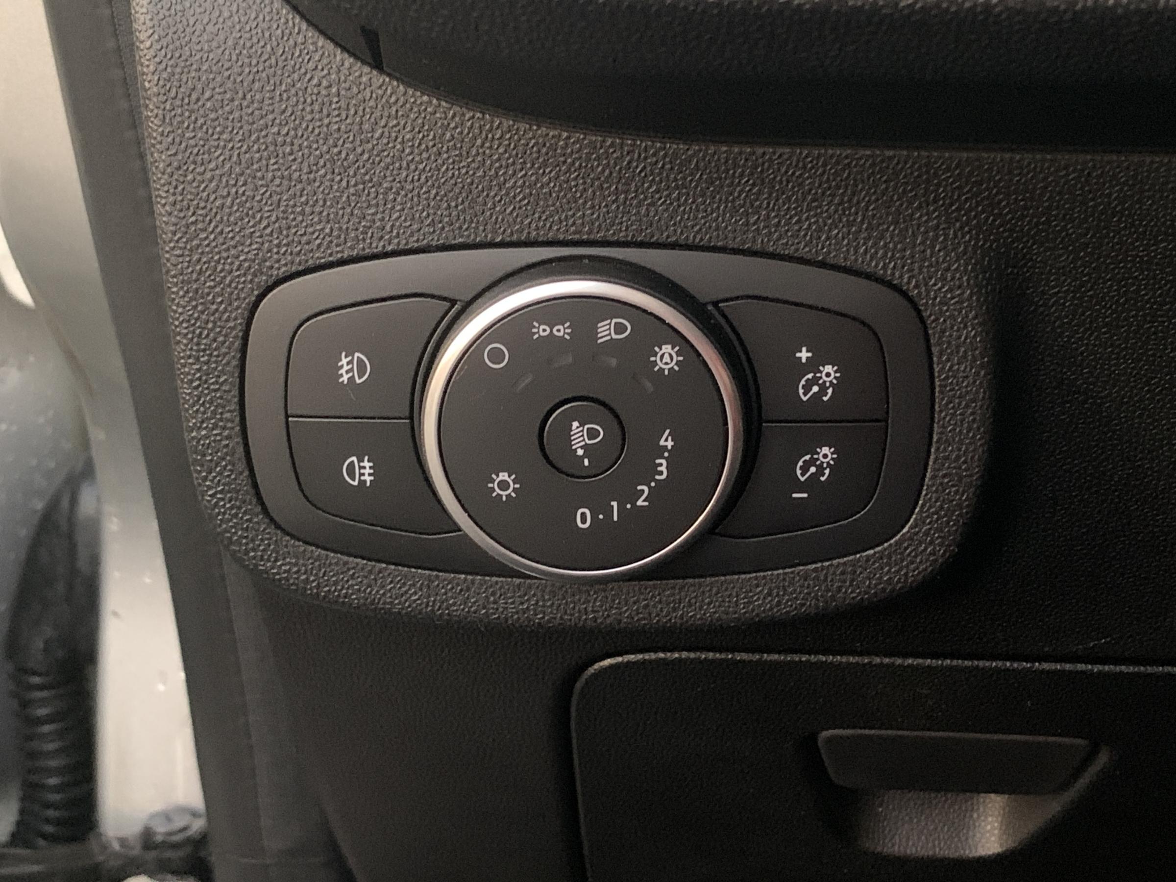 Ford Fiesta, 2018 - pohled č. 17