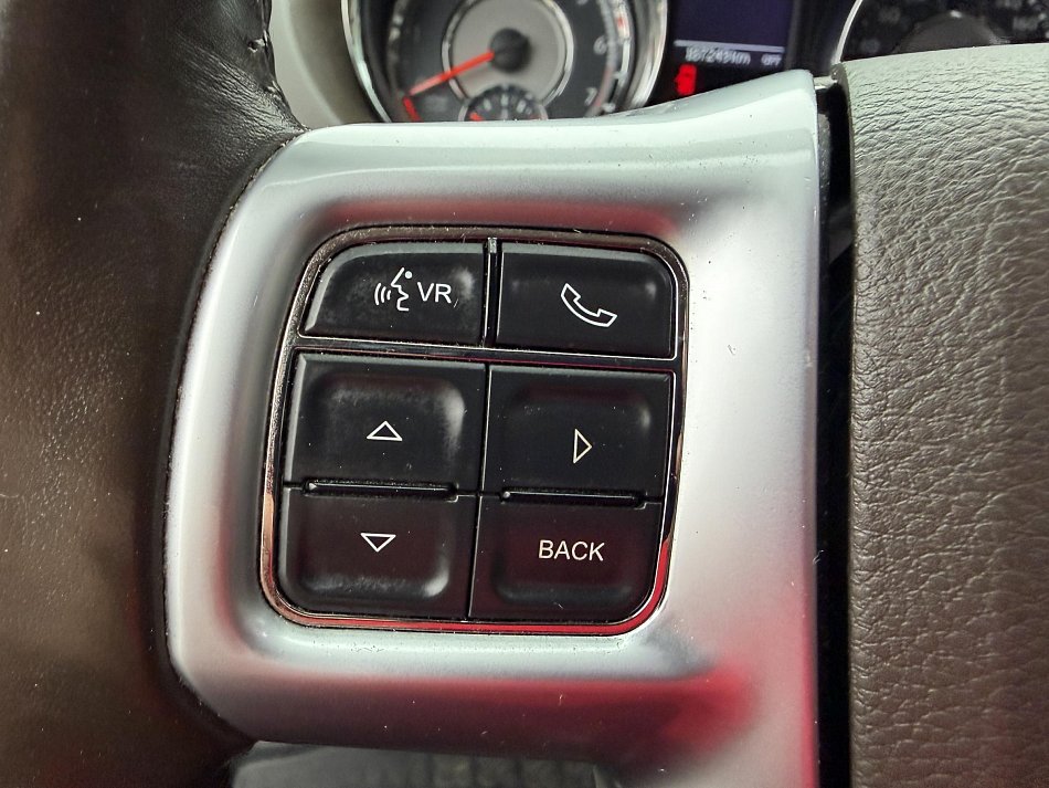 Lancia Voyager 3.6 V6 