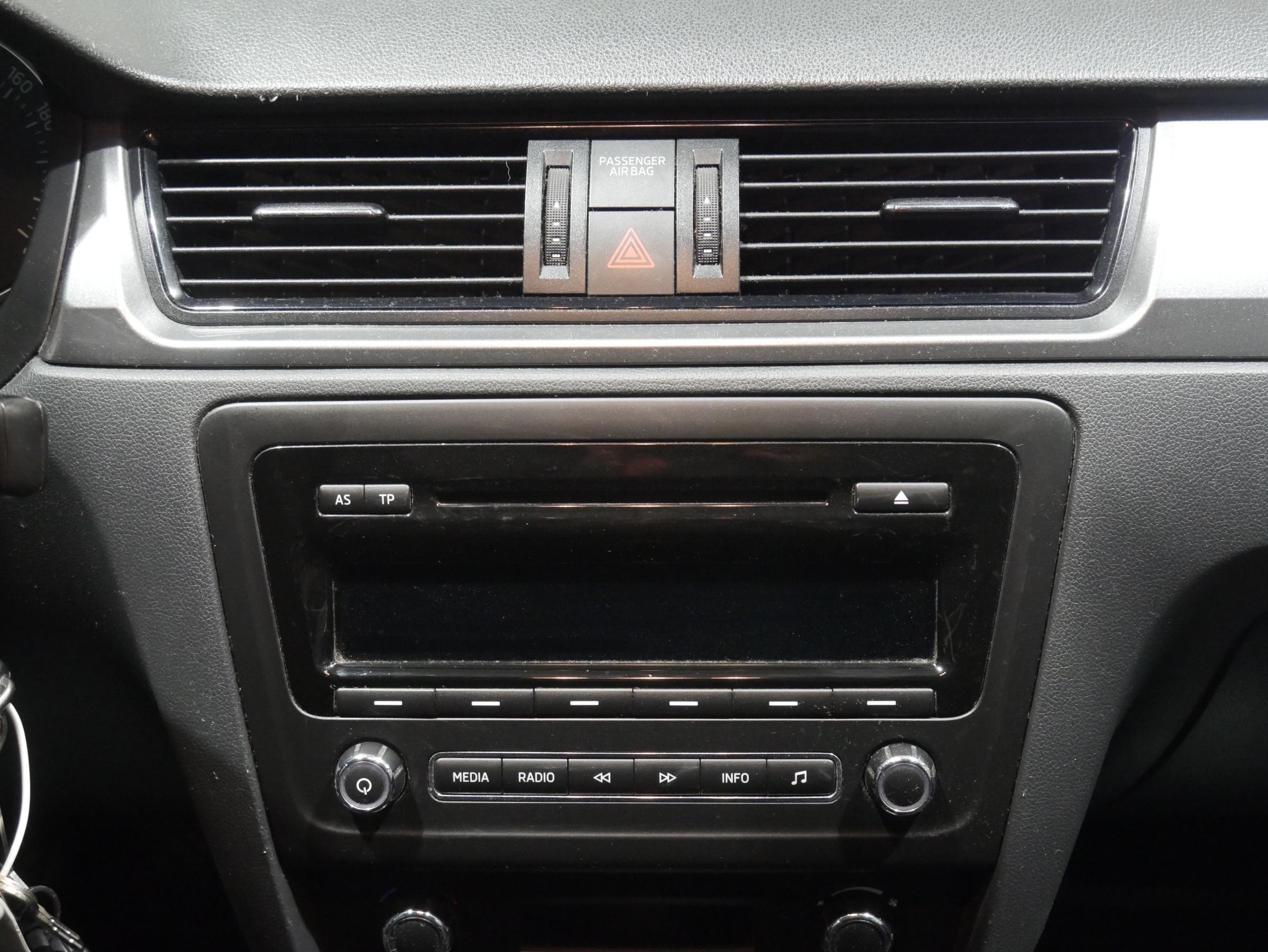 Škoda Rapid, 2014 - pohled č. 14