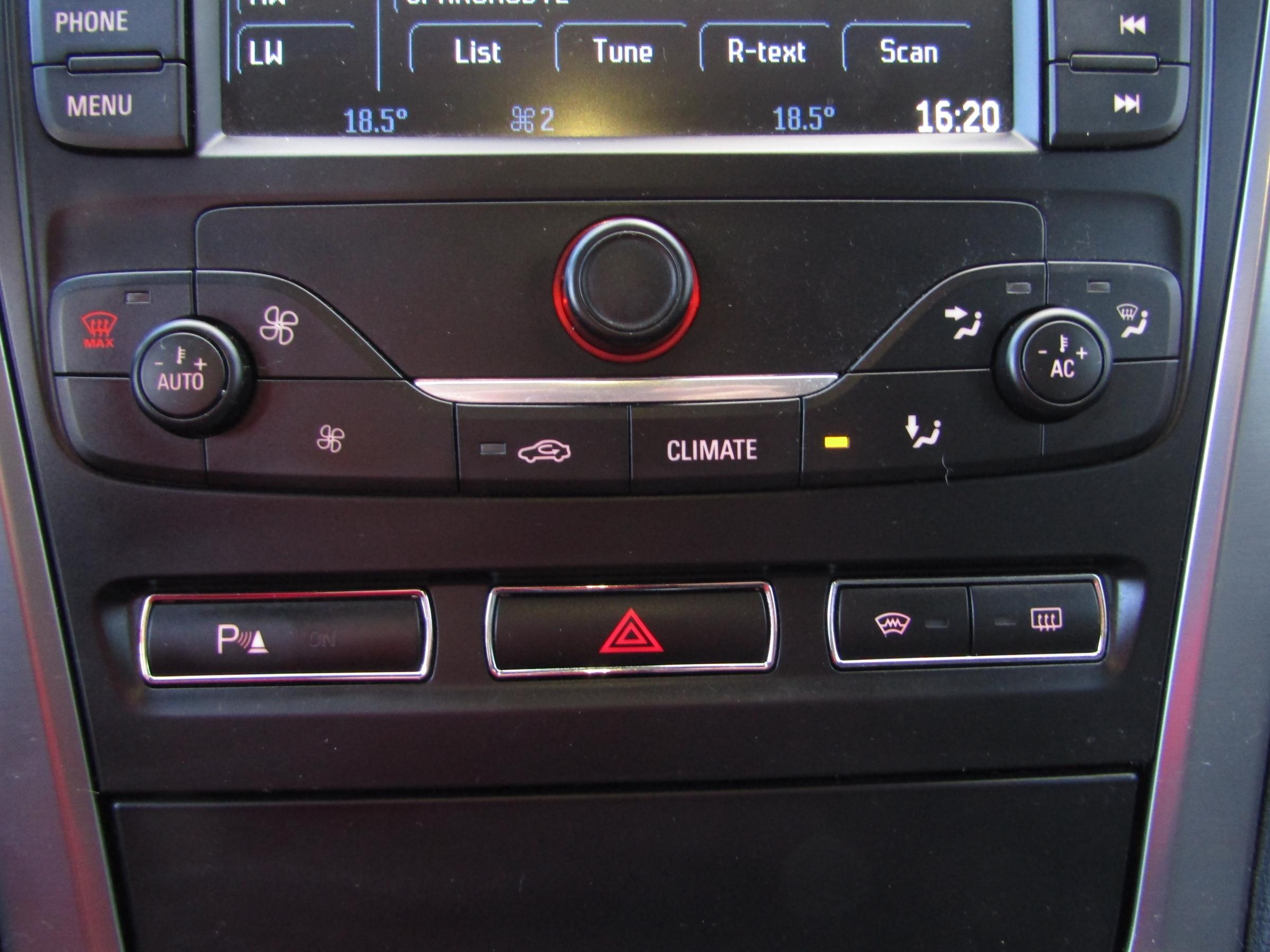 Ford Mondeo, 2012 - pohled č. 15