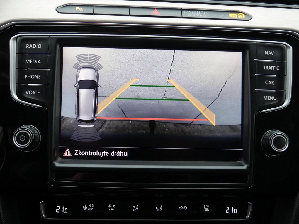 Volkswagen Passat 2.0 TDi 