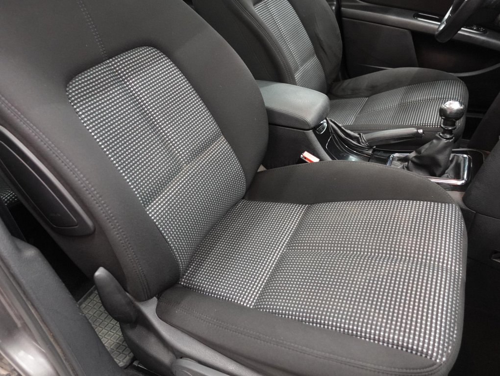 Peugeot 407 2.0 HDI 