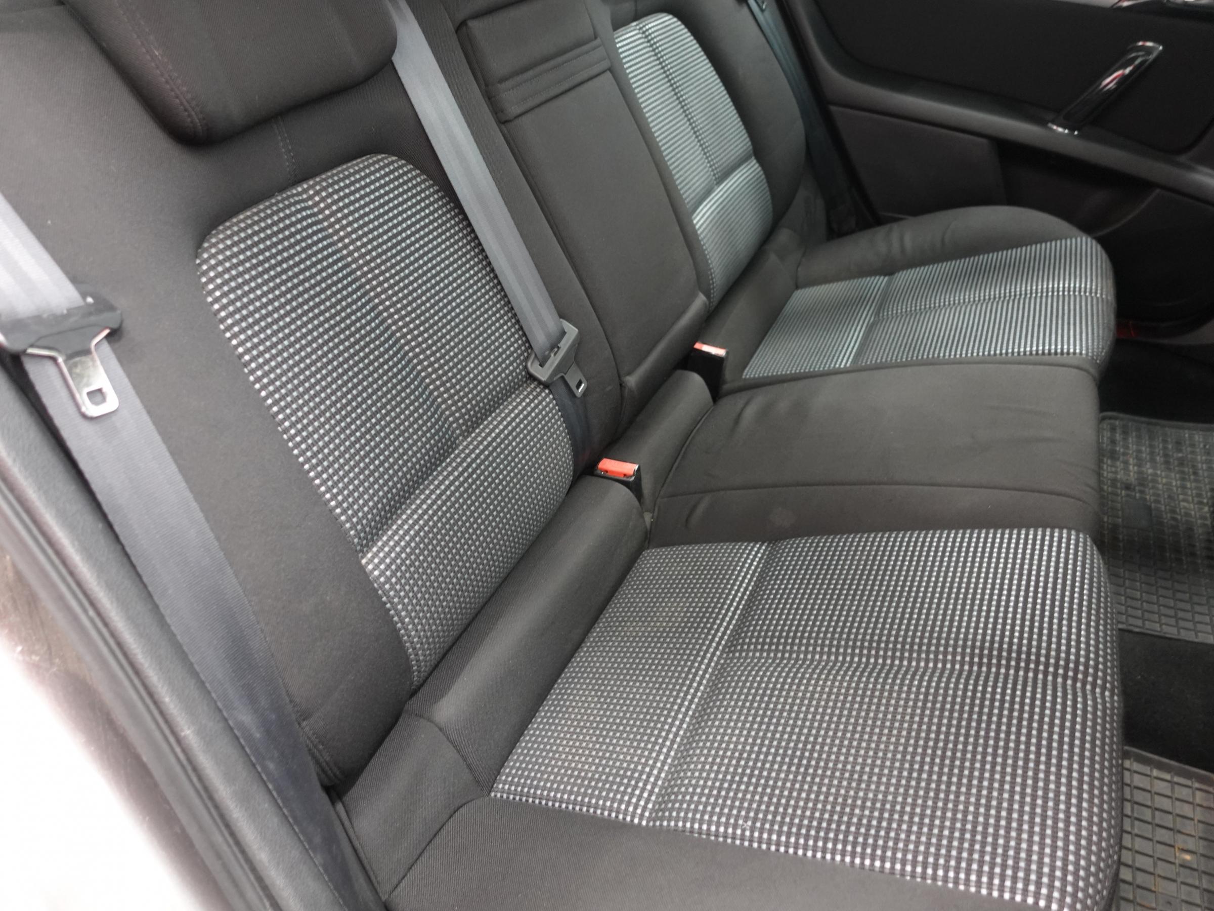 Peugeot 407, 2010 - pohled č. 12