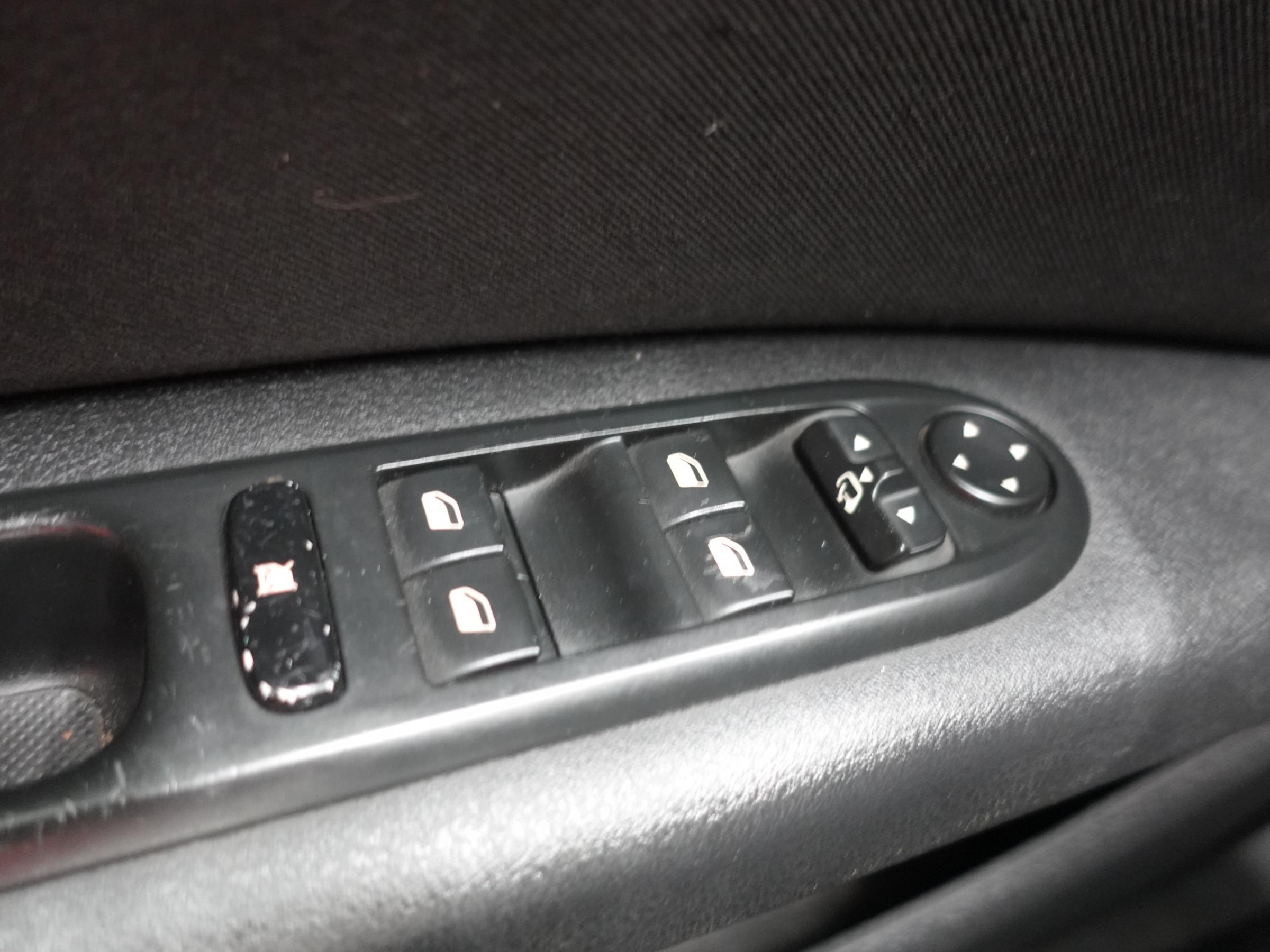 Peugeot 407, 2010 - pohled č. 14