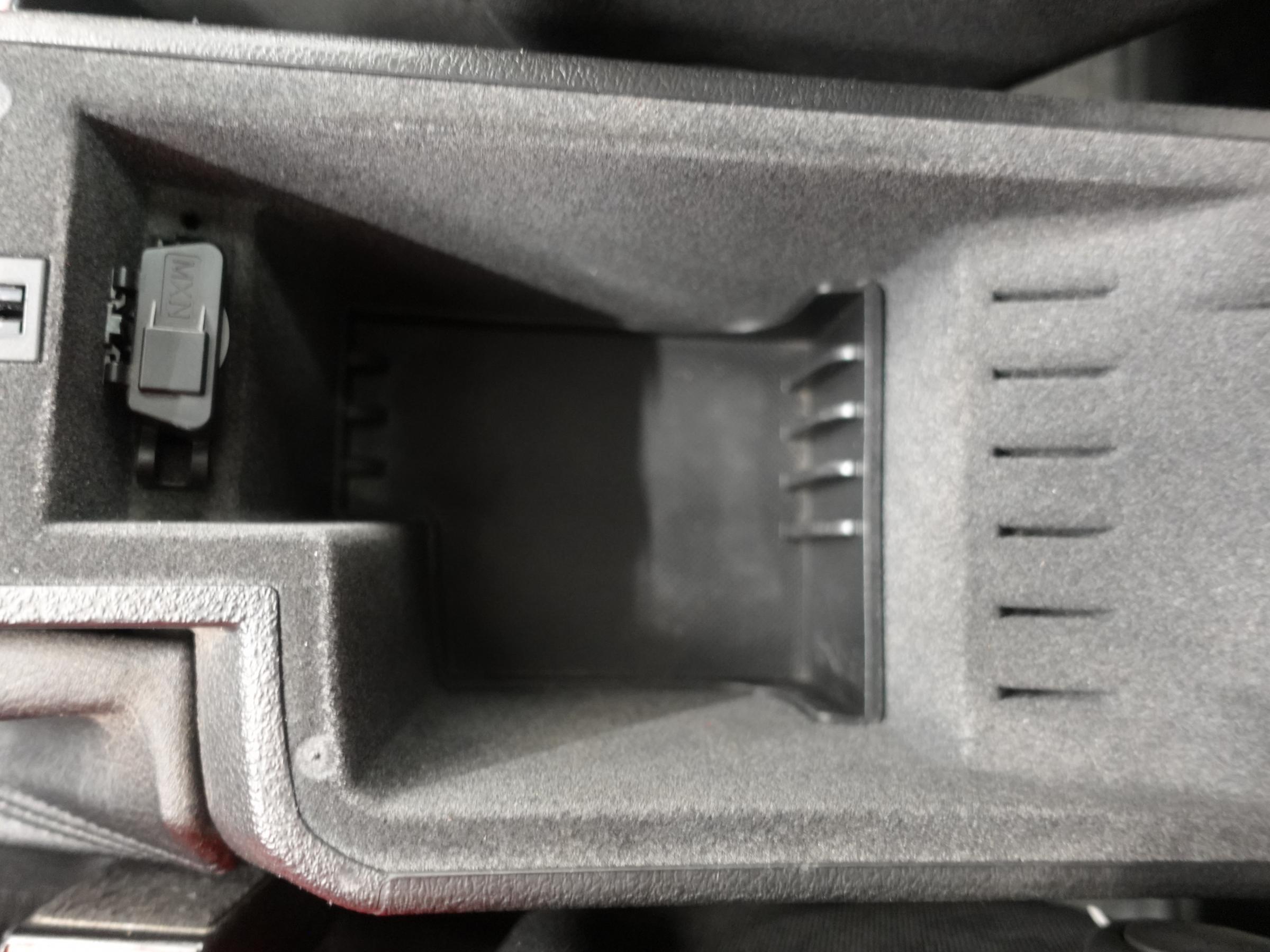 Peugeot 407, 2010 - pohled č. 18