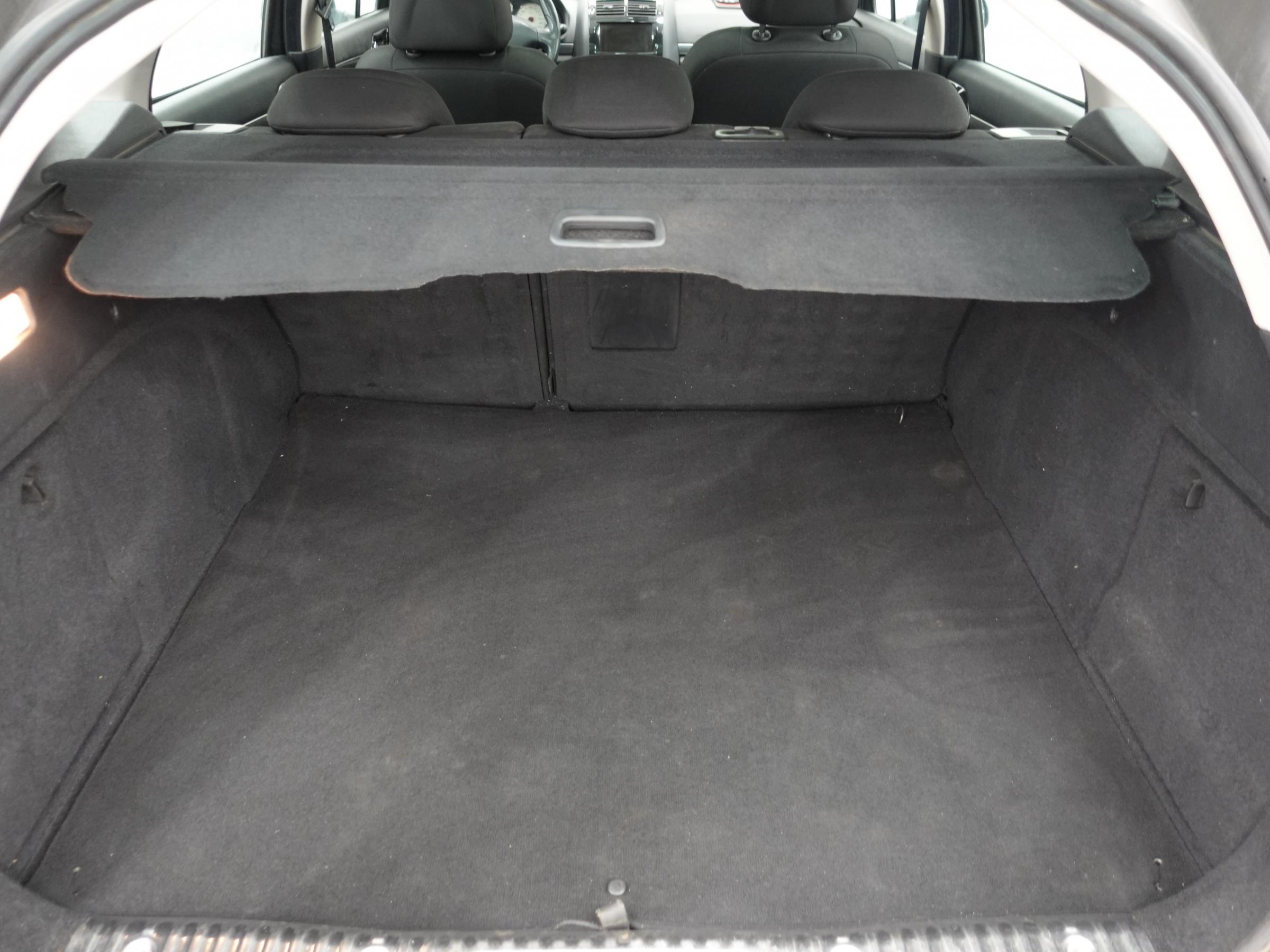 Peugeot 407, 2010 - pohled č. 7